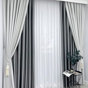 Long curtain