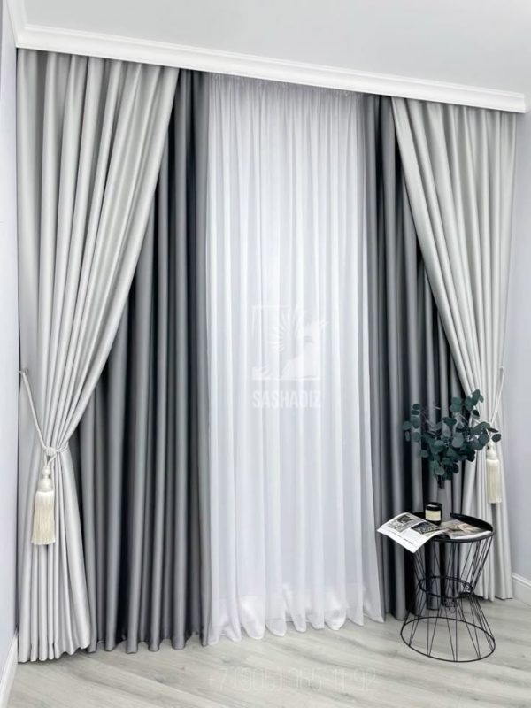 Long curtain
